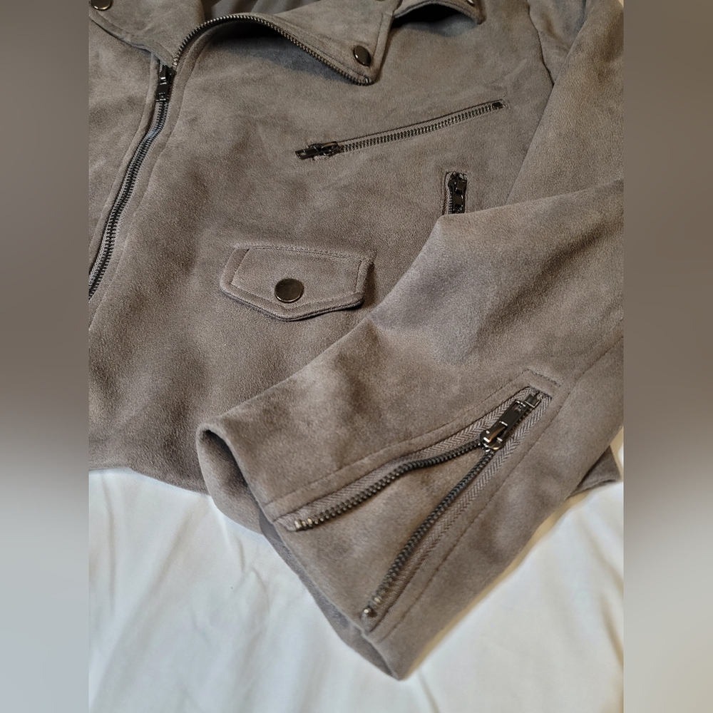 Solitaire by Ravi Khosla Grey Faux Suede Jacket Size M - Picture 7 of 11
